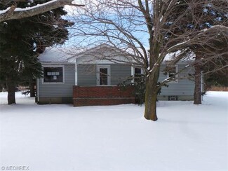 11609 Bowen Rd, Mantua, OH 44255