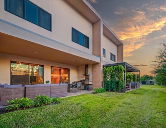 7513 Brooklyn Dr, Kissimmee, FL 34747