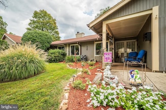 11 Aquarius Ct, Silver Spring, MD 20906