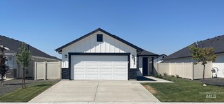 10436 Crystal Ridge Dr, Nampa, ID 83687
