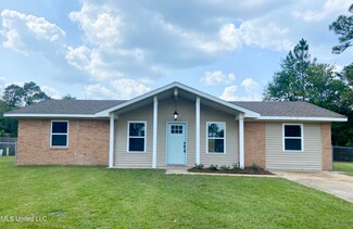 2060 Chelsea Ct, Gautier, MS 39553