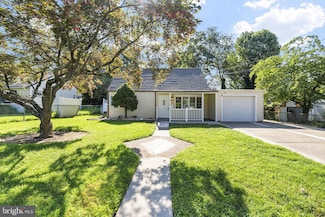 6 Dixfield Ave, Ewing, NJ 08618