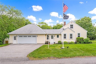 33 Upland Way, Barrington, RI 02806