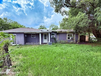 6923 King Arthur Rd N, Jacksonville, FL 32211