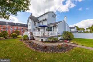 117 Main St N, Trumbauersville, PA 18970