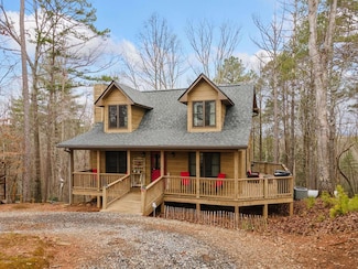 2267 Newport Dr, Ellijay, GA 30540