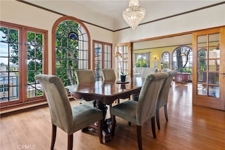 2051 Vine St, Los Angeles, CA 90068