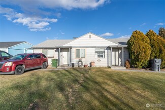 1226 Lowry St, Moses Lake, WA 98837