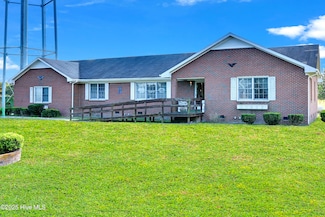 1960 Edwards Fork Rd, Scotland Neck, NC 27874