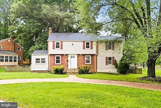 5901 Euclid St, Cheverly, MD 20785