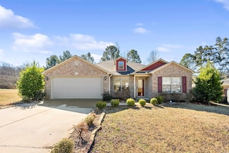 1001 Meadows Edge Dr, Alexander, AR 72002