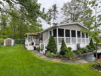 36 N Emperor Dr, Concord, NH 03303