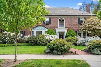 167 Willard Rd, Brookline, MA 02445
