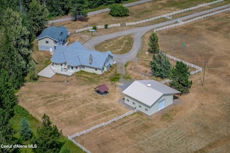 81 Key Ranch Rd, Sagle, ID 83860