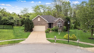 2420 Copley Ave, Fairborn, OH 45324