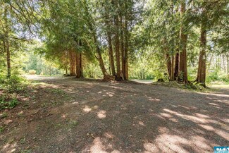 42 Wasankari Rd, Port Angeles, WA 98363