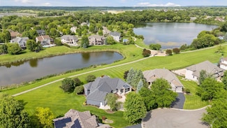 2315 Gold Point, Victoria, MN 55386