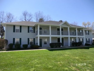 15 S Shafer St Unit 2006, Athens, OH 45701