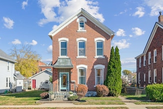 2248 Prince St, Dubuque, IA 52001