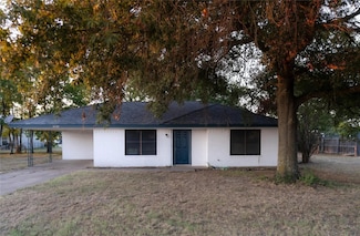 1030 W Tyler St, Cooper, TX 75432