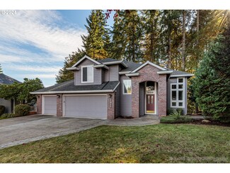 32946 SW Keys Crest Dr, Scappoose, OR 97056