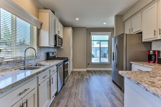 10088 Heritage Oak Dr, Grass Valley, CA 95949