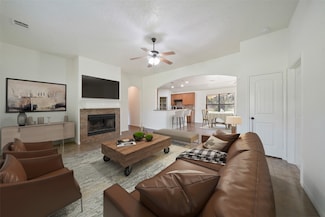 22981 Henson Rd, Montgomery, TX 77356