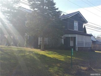 8410 Ridge Rd, Gasport, NY 14067