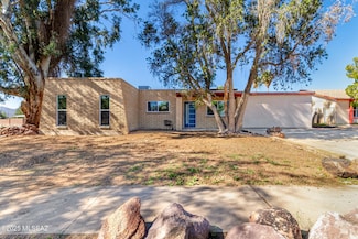 7601 N Shirley Place, Tucson, AZ 85741