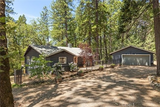 4934 Tippytoe Ln, Forest Ranch, CA 95942