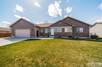 2635 N Azure Dr, Idaho Falls, ID 83401