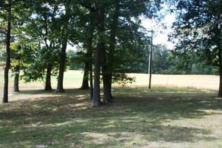 5006 Us 60 E, Orleans, IN 47452