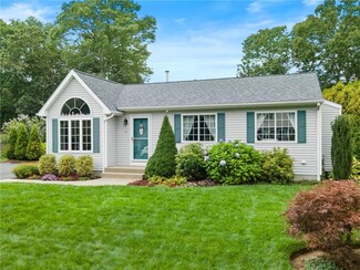 79 Peaked Rock Rd, Wakefield, RI 02879