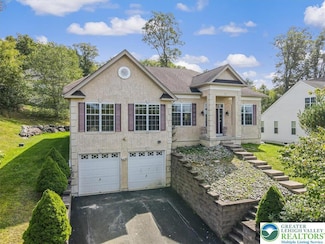 1606 Big Ridge Dr, East Stroudsburg, PA 18302