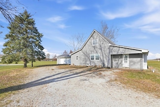 10900 N 900 W, Huntington, IN 46750