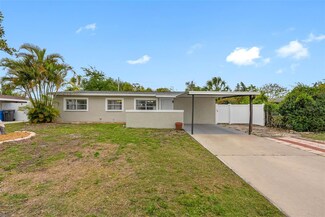 5103 Town N Country Blvd, Tampa, FL 33615