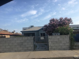 634 33rd St, Bakersfield, CA 93301