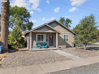 1602 Broadway St, Baker City, OR 97814