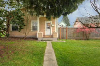 1711 Fulton St, Everett, WA 98201