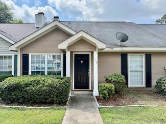 112 Somerset Dr, Warner Robins, GA 31088