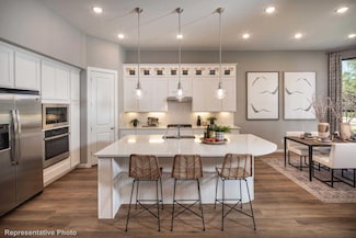 541 Lockhart St, Waxahachie, TX 75165