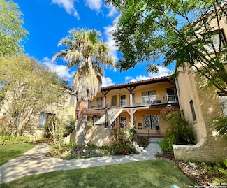 127 W Craig Place Unit 6, San Antonio, TX 78212