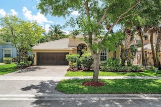 9034 Alexandra Cir, Wellington, FL 33414