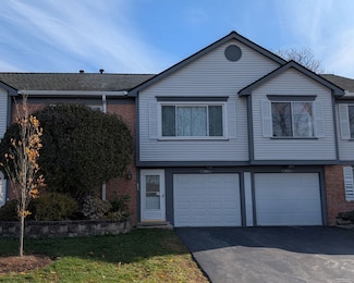 27W210 Providence Ln Unit 1, Winfield, IL 60190