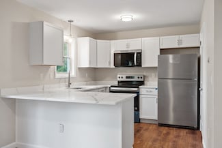 2 Howe Terrace Unit 11, Dorchester, MA 02125