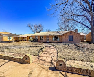 405 S Central Ave, Knox City, TX 79529