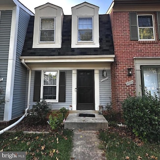 20592 Strath Haven Dr, Montgomery Village, MD 20886