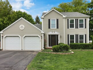 145 N Royal Oak Dr, Vernon Hills, IL 60061