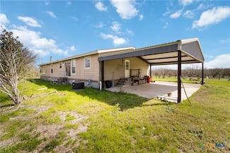 6635 Fm 2438, Kingsbury, TX 78638
