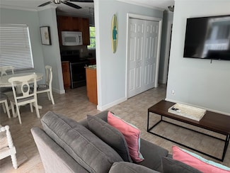 65 NE 24th St Unit 59, Wilton Manors, FL 33305